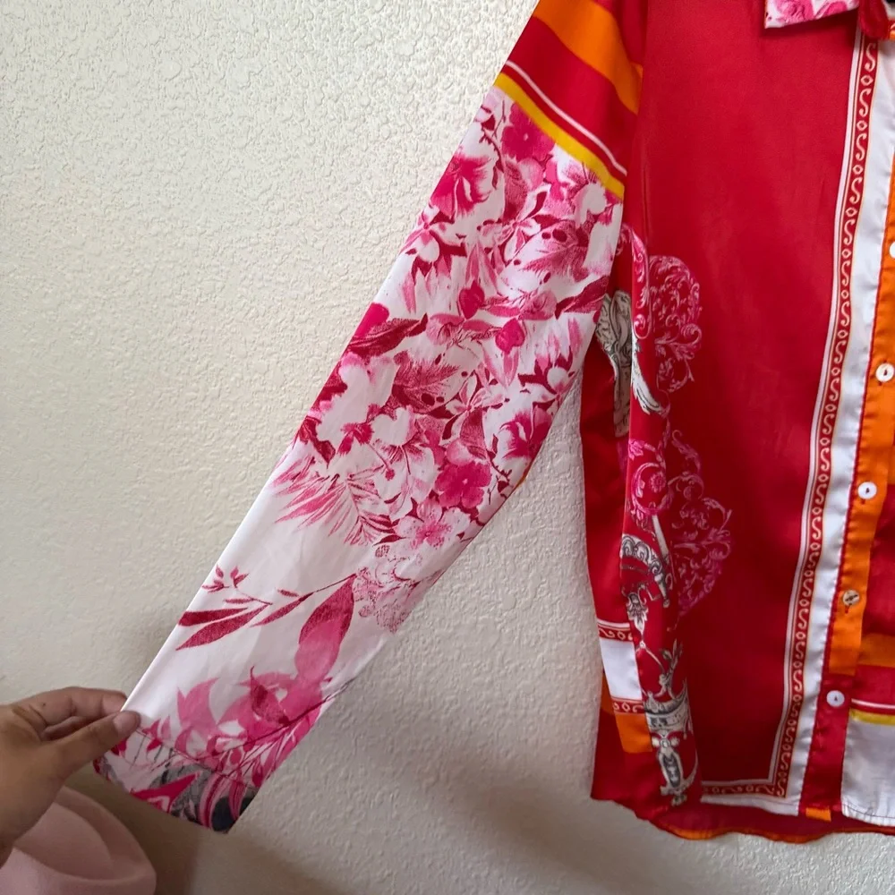 Fashion Nova Red & Cream Printed Silky Button Down Blouse Medium - Picture 3 of 9